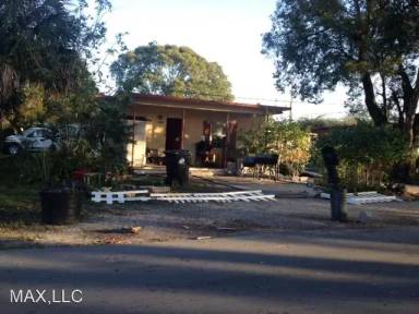 Main picture of 1201 NW 3rd Ct