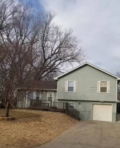 Main picture of 321 E Minneapolis Ave