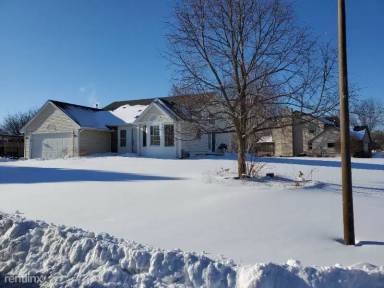 Main picture of 565 Coventry Pkwy