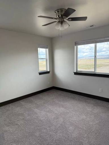 Main picture of 2101 Windjammer Way