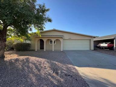 Main picture of 12218 N 25th Pl