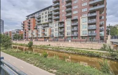 Main picture of Waterside Lofts
