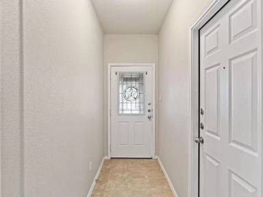 Main picture of 6300 Dorthy Muree Dr