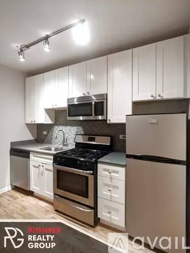 Main picture of 2834 W Palmer St