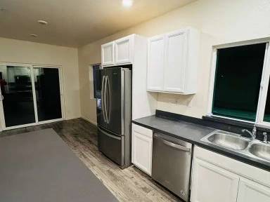 Main picture of 2862 Krone Way