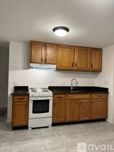 Main picture of 443 Jefferson Ave