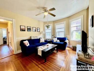 Main picture of 69 Woodlawn St