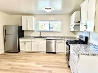 Main picture of 1705 Mescal St