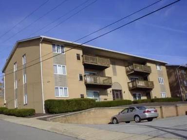 Main picture of 1501 Penn Plaza - 3
