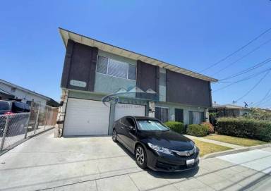 Main picture of 1141 E 16th St