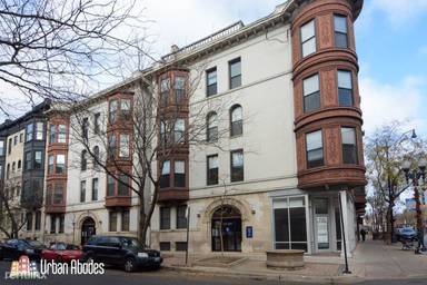 Main picture of 2900 N Broadway St