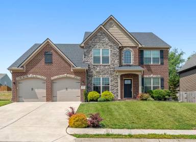 Main picture of 925 Brookwood Ln