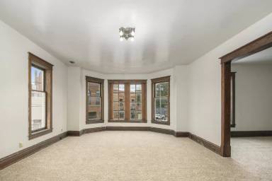 Main picture of 211 Locust St