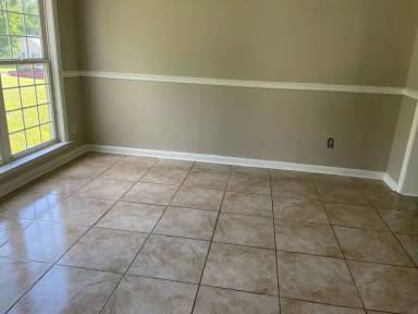 Main picture of 731 Foxridge Rd