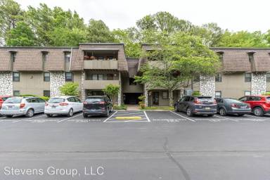 Main picture of Kingswood Condominiums