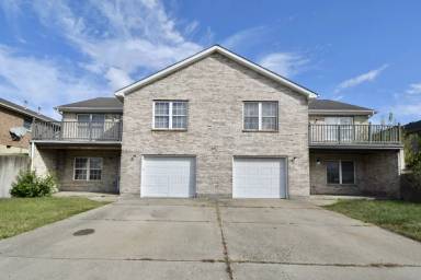Main picture of 816 Harvard Dr