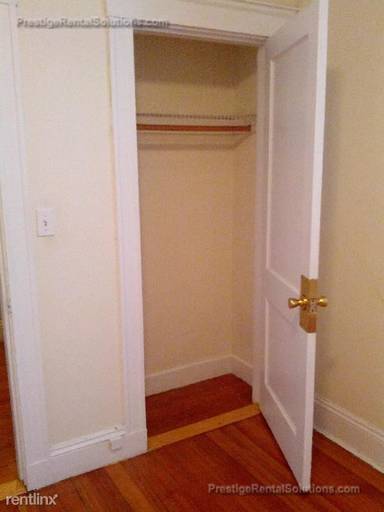 Main picture of Barrows Place
