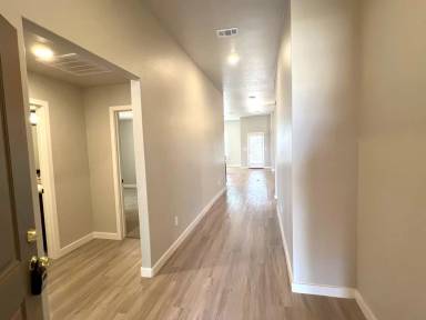 Main picture of 3407 Corpus Ave