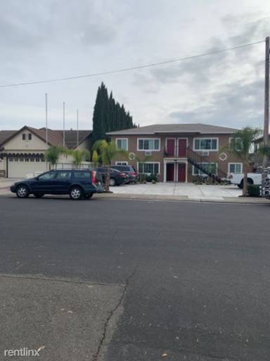 Main picture of 940 O St