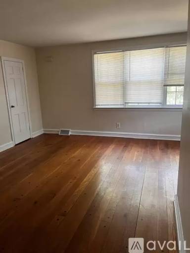 Main picture of Carlton Park Apartments