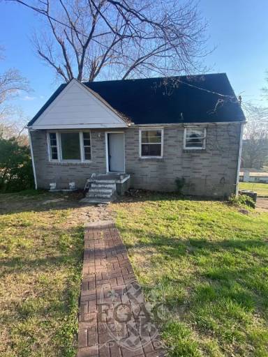 Main picture of 2229 Maplecrest Dr