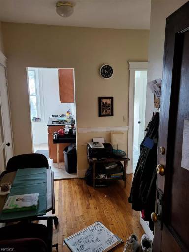 Main picture of 1193 Commonwealth Ave