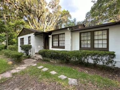 Main picture of 2619 NW 2nd Ave