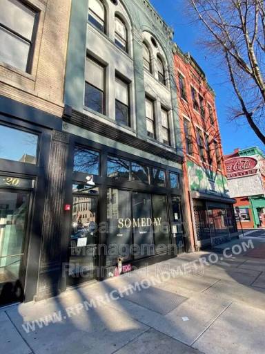 Main picture of 20 E Broad St