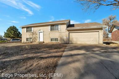 Main picture of 14845 Robins Dr