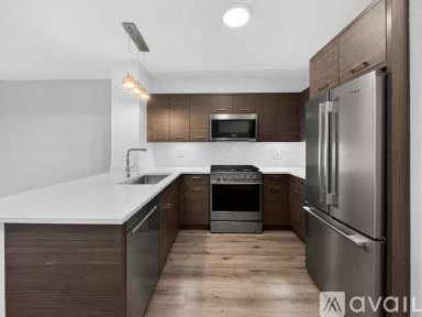 Main picture of 302 N Canal St