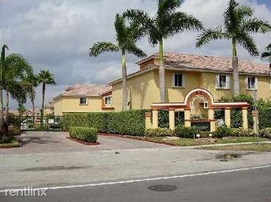 Main picture of 8220 NW 10th St