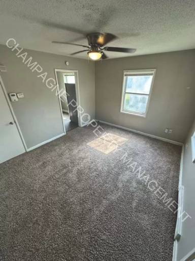 Main picture of 9519 Charlotte St