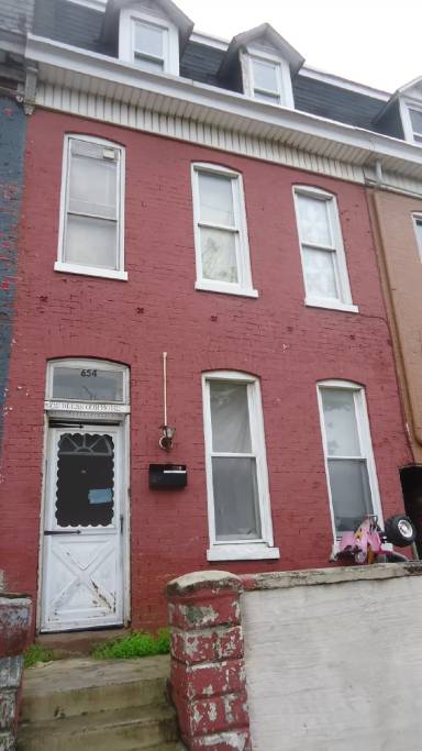 Main picture of 608 E Market St