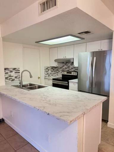 Main picture of 10230 W Catalina Dr