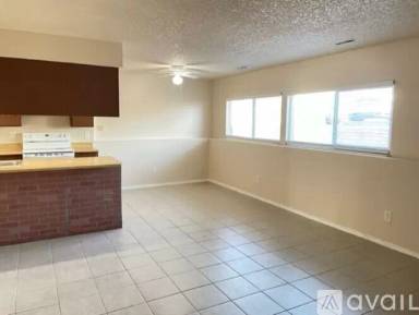 Main picture of 6644 Dublin Loop W