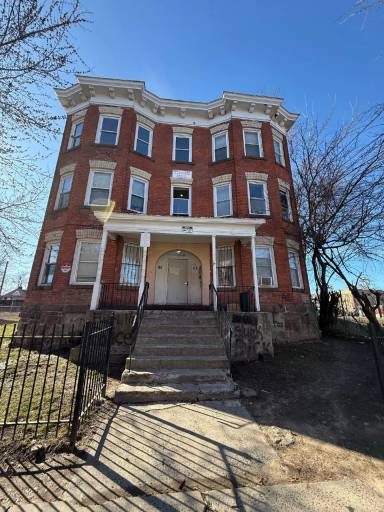 Main picture of 61 Bedford St