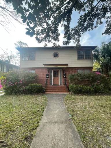 Main picture of 2966 Remington St