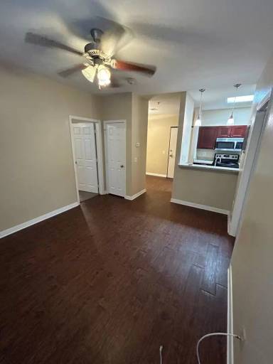 Main picture of 500 N Bell Ave