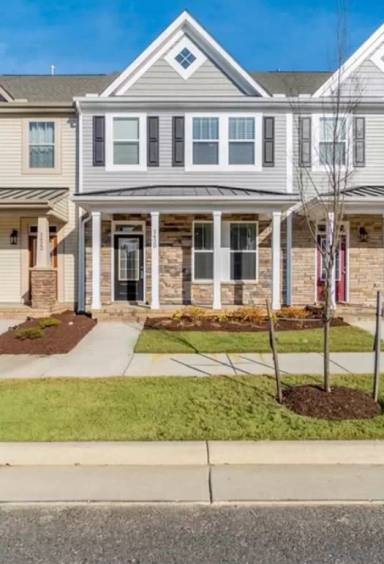 Main picture of 1420 Waltham Ln
