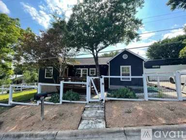 Main picture of 800 Prospect Ave
