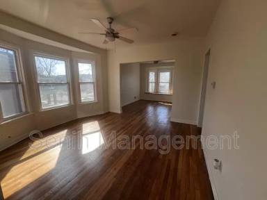 Main picture of 2972 Field St
