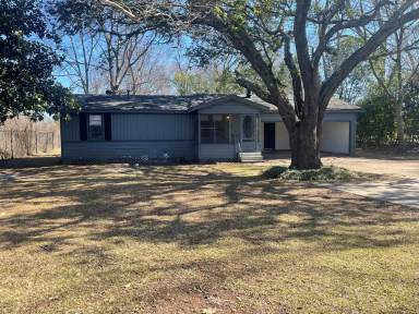 Main picture of 10451 E Kings Hwy