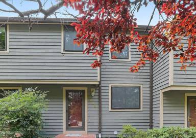 Main picture of 7008 Sherwood Rd