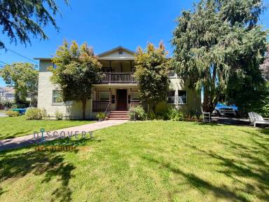 Main picture of 2529 Eagle Ave