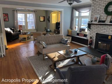 Main picture of 209 N Orchard Rd