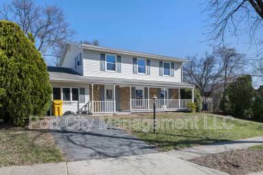 Main picture of 1902 Bastille Ct