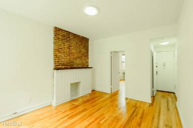 Main picture of 426 E 81st St