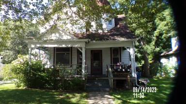 Main picture of 805 Hazard Ave