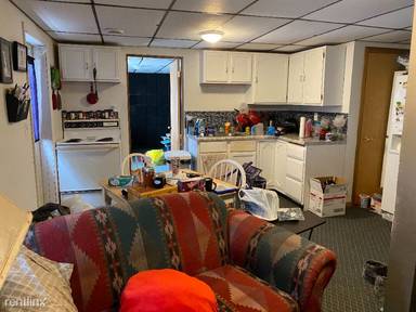 Main picture of 502 Davis Ave N