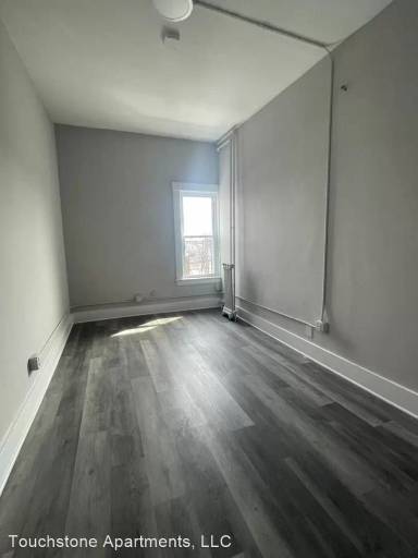 Main picture of 2 Franklin St
